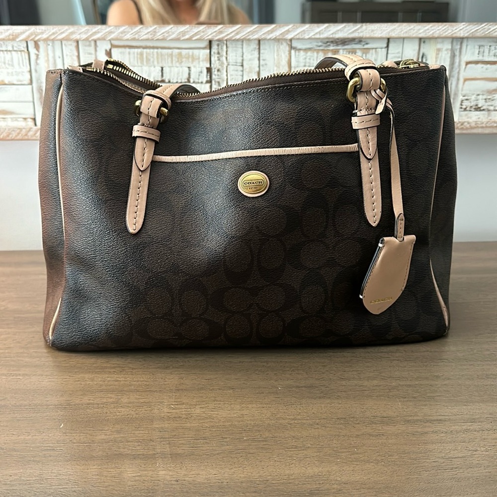 Coach purse